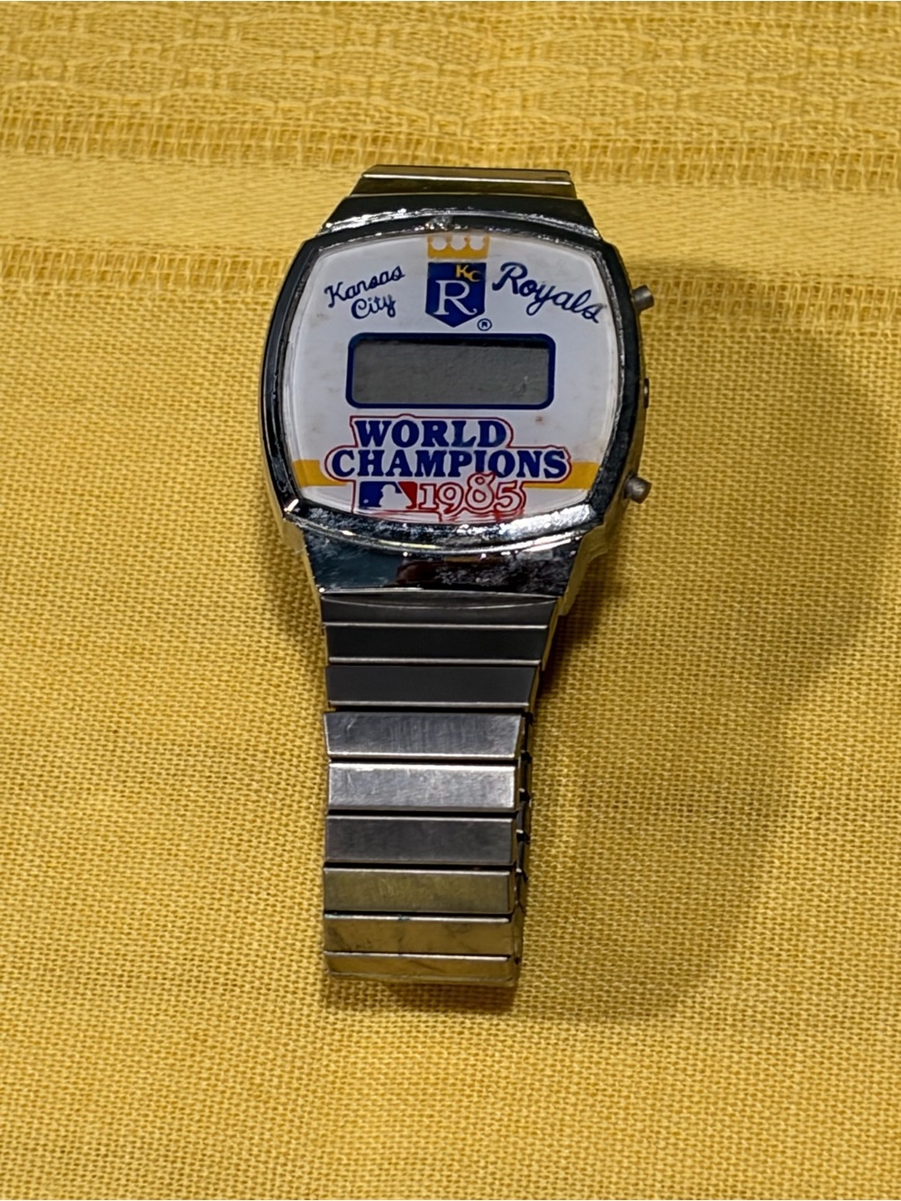 Vtg 1985 Kansas City Royals World Champions Gluck Digital Watch MLB Hong Kong